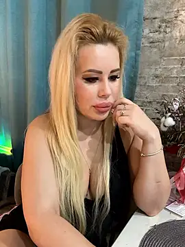 Snapshot of MonnyStef chatting on 01.16.26 MonnyStef online show from 01.16.26