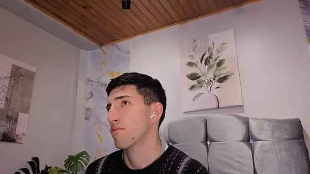 Un Sluttyy online show from 08.03.26