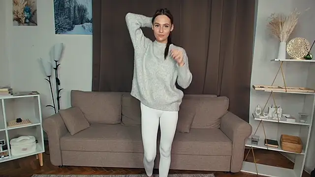 Snapshot of JacquelinKasch chatting on 11.07.25 JacquelinKasch online show from 11.07.25