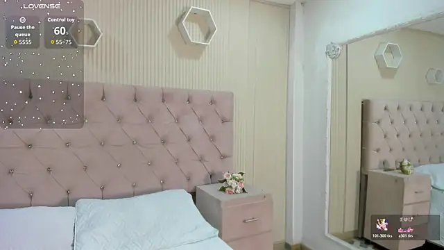 ZarinaWynne online show from 06.11.26