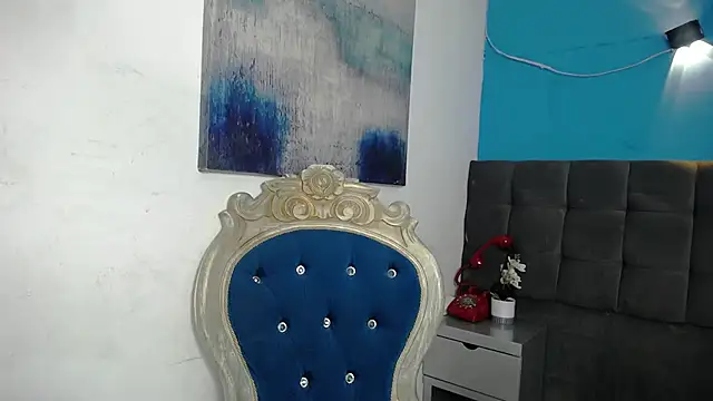 Snapshot of Aliis_Love chatting on 11.16.25 Aliis Love online show from 11.16.25