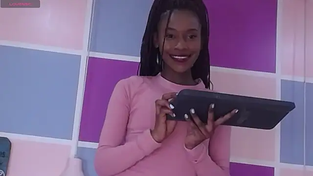 Snapshot of Aliis_Love chatting on 01.11.26 Aliis Love online show from 01.11.26