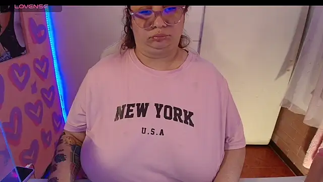 kattybbwbigboobs  online show from 03.28.26