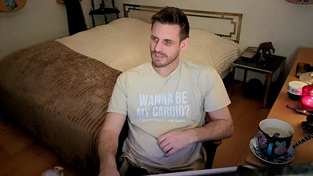 Snapshot of skatejocke chatting on 02.10.26 skatejocke online show from 02.10.26