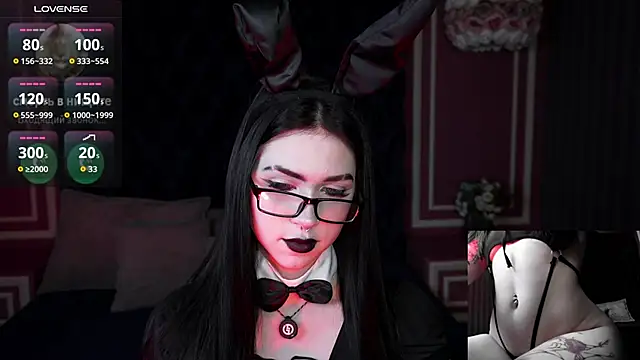 Snapshot of FetishForCassie chatting on 04.06.26 FetishForCassie online show from 04.06.26