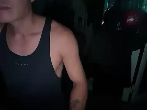 Snapshot of OceanCandy chatting on 11.21.25 OceanCandy online show from 11.21.25