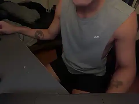 Snapshot of OceanCandy chatting on 12.15.25 OceanCandy online show from 12.15.25