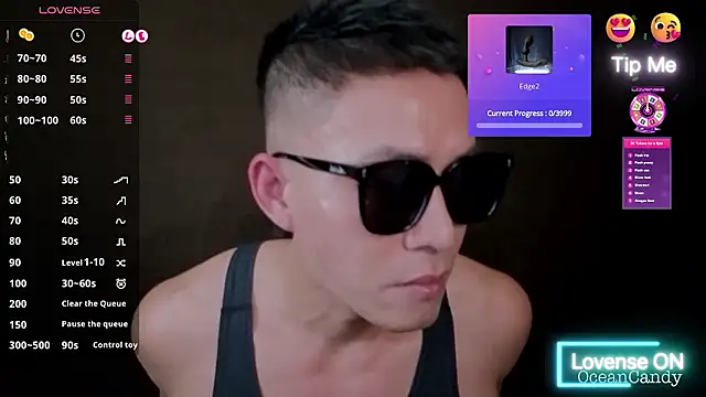 Snapshot of OceanCandy chatting on 01.10.26 OceanCandy online show from 01.10.26