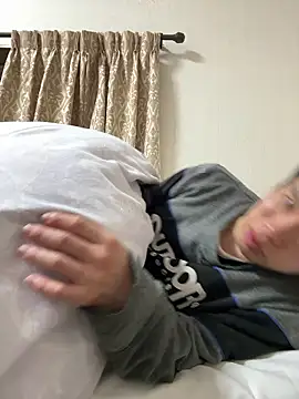 Snapshot of takekichi chatting on 11.15.25 takekichi online show from 11.15.25