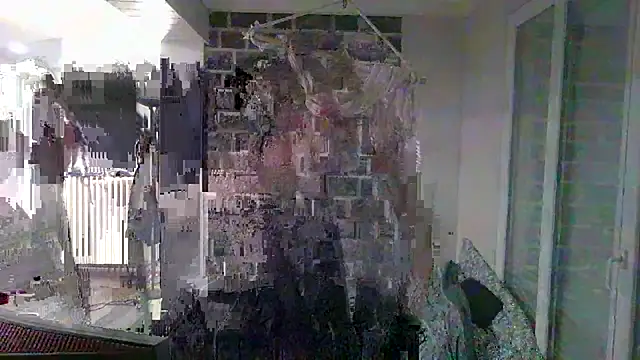 Snapshot of samia42 chatting on 11.27.25 samia42 online show from 11.27.25