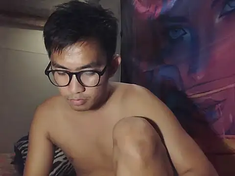 Snapshot of denzkylexx chatting on 07.05.26 denzkylexx online show from 07.05.26