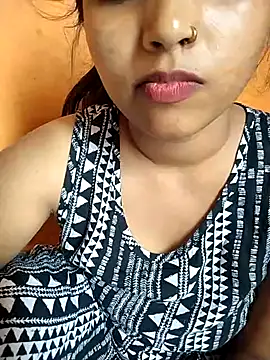 Snapshot of Sexy_Divya__ chatting on 06.21.26 Sexy Divya online show from 06.21.26