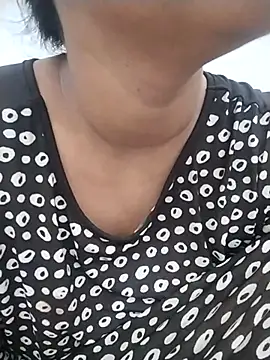 Snapshot of Sexy_Divya__ chatting on 08.03.26 Sexy Divya online show from 08.03.26