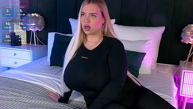 Snapshot of KilianaNoir chatting on 01.17.26 KilianaNoir online show from 01.17.26