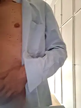 Snapshot of CuteDaddy92 chatting on 03.06.26 CuteDaddy92 online show from 03.06.26