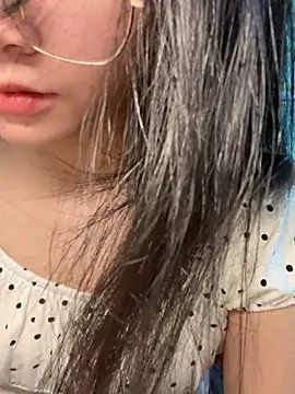 Lynn-122 online show from 11.16.25