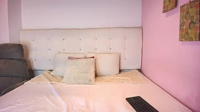 meredith jones online show from 06.10.26