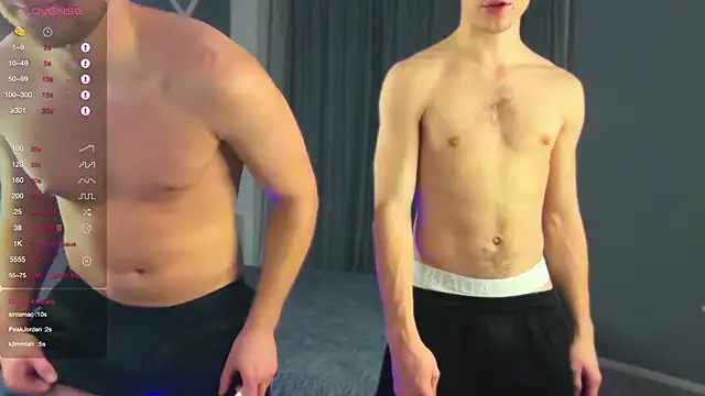 Snapshot of Hotpeppers666 chatting on 11.10.25 Hotpeppers666 online show from 11.10.25