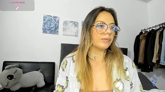 Snapshot of ariannawil chatting on 02.09.26 ariannawil online show from 02.09.26