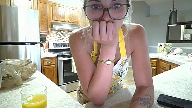 RosieCheeks  online show from 06.16.26