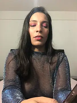Snapshot of Vianca_Costt chatting on 05.01.26 Vianca Costt online show from 05.01.26