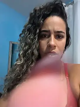 vivianeleoa online show from 07.27.26