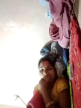 Snapshot of Seema_ji12 chatting on 12.16.25 Seema ji12 online show from 12.16.25