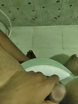 Snapshot of kapd54 chatting on 12.23.25 kapd54 online show from 12.23.25