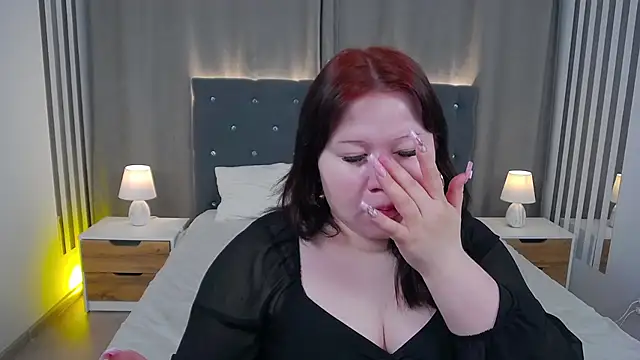 EvaNova  online show from 12.19.25