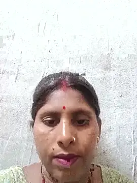 Snapshot of Maya_mohni chatting on 06.10.26 Maya mohni online show from 06.10.26