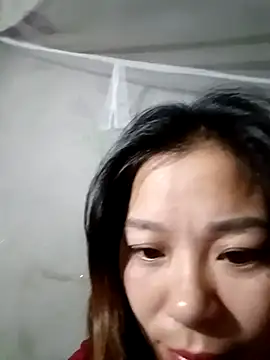 Snapshot of Lyla_john chatting on 12.18.25 Lyla john online show from 12.18.25