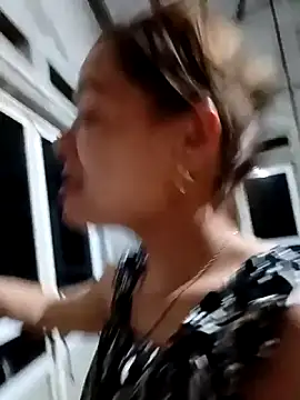 Lyla john online show from 03.02.26