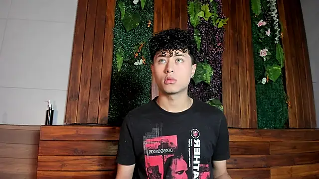 Noah dupont  online show from 12.16.25