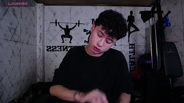 Noah dupont  online show from 01.08.26