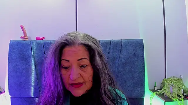 Victoriaa Anderson online show from 06.26.26