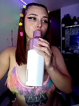 Snapshot of Ema_goddess chatting on 03.10.26 Ema goddess online show from 03.10.26