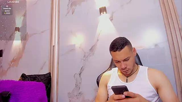 Aron and molly online show from 03.09.26