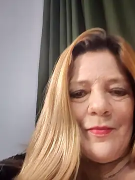 Snapshot of karlaanqui1 chatting on 01.17.26 karlaanqui1 online show from 01.17.26