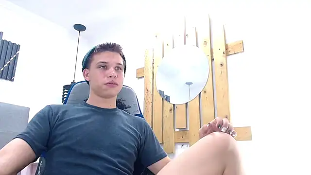 Liam York  online show from 01.11.26