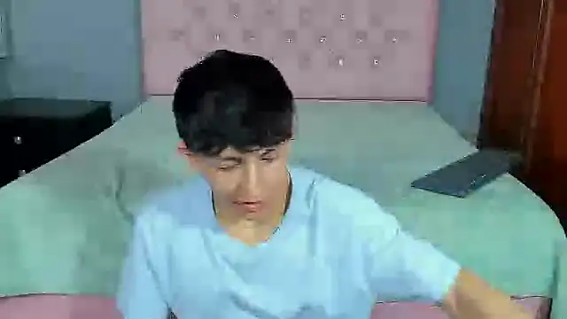 ElanGiraldo online show from 01.09.26