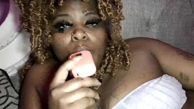 Dusaa  online show from 02.24.26