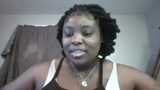 Snapshot of Dusaa_ chatting on 05.13.26 Dusaa online show from 05.13.26