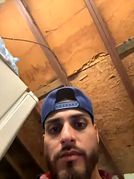 Snapshot of Bebe_Ardiente97 chatting on 11.09.25 Bebe Ardiente97 online show from 11.09.25