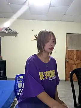 Snapshot of Maxlia09 chatting on 11.17.25 Maxlia09 online show from 11.17.25