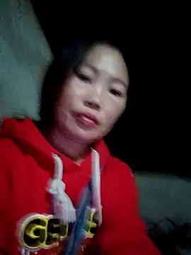 Snapshot of blonde_blg chatting on 02.14.26 blonde blg online show from 02.14.26