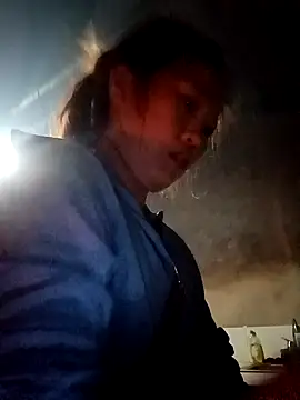 Snapshot of blonde_blg chatting on 02.21.26 blonde blg online show from 02.21.26