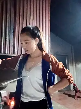 Snapshot of blonde_blg chatting on 03.04.26 blonde blg online show from 03.04.26