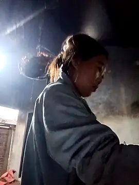 Snapshot of blonde_blg chatting on 03.17.26 blonde blg online show from 03.17.26