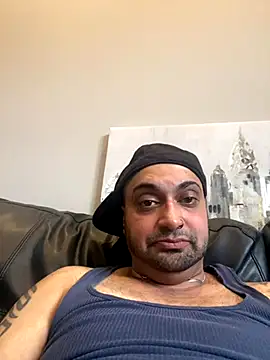 Snapshot of juicythickclit69 chatting on 11.24.25 juicythickclit69 online show from 11.24.25