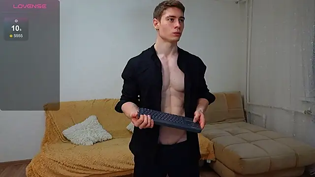 Snapshot of Kevin_geo_ chatting on 11.21.25 Kevin geo online show from 11.21.25